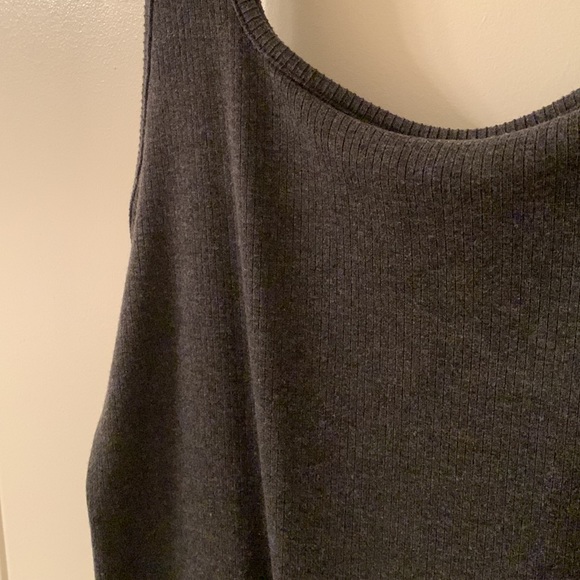 american eagle gray bodysuit - Picture 2 of 3